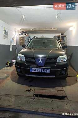 Внедорожник / Кроссовер Mitsubishi Outlander 2007 в Умани