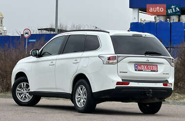 Внедорожник / Кроссовер Mitsubishi Outlander 2013 в Дрогобыче