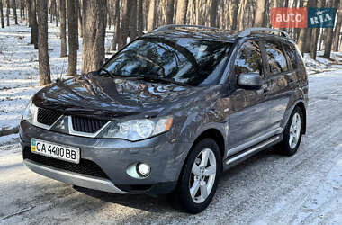 Внедорожник / Кроссовер Mitsubishi Outlander 2007 в Черкассах