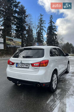 Позашляховик / Кросовер Mitsubishi Outlander 2014 в Дрогобичі