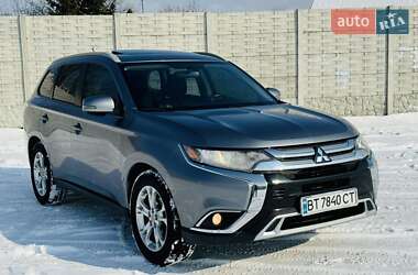 Позашляховик / Кросовер Mitsubishi Outlander 2013 в Харкові