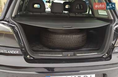 Внедорожник / Кроссовер Mitsubishi Outlander 2008 в 