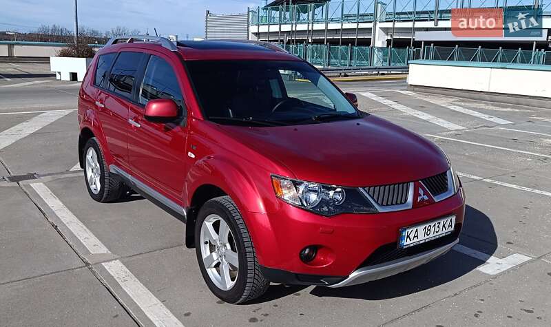 Позашляховик / Кросовер Mitsubishi Outlander 2008 в Львові