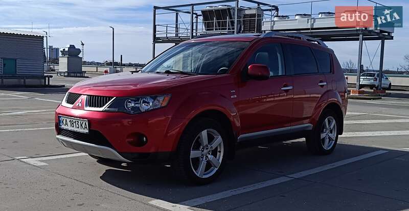 Позашляховик / Кросовер Mitsubishi Outlander 2008 в Львові
