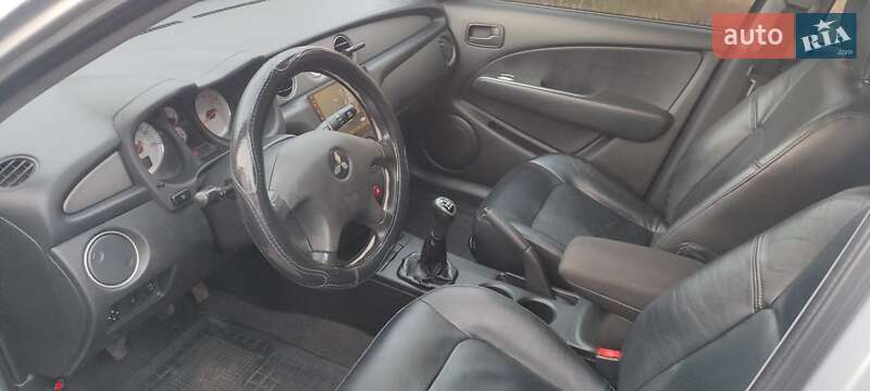 Внедорожник / Кроссовер Mitsubishi Outlander 2007 в Козельце