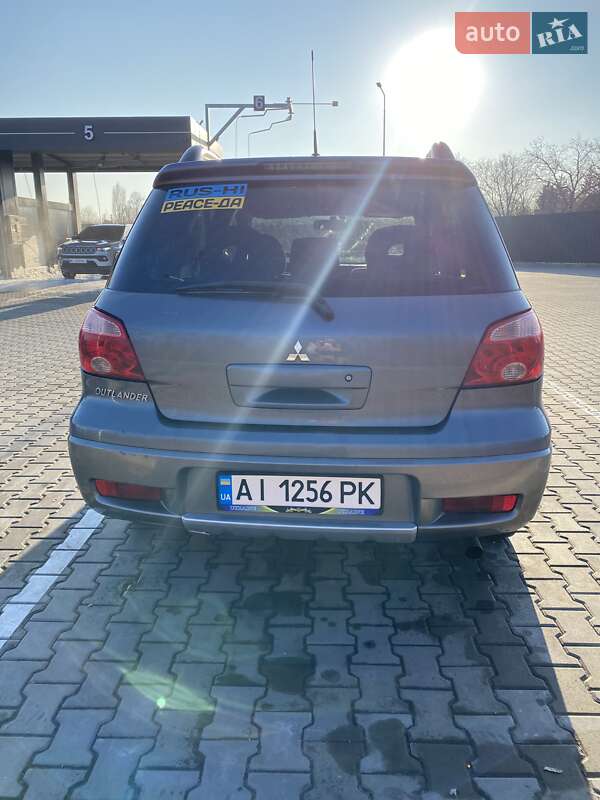 Внедорожник / Кроссовер Mitsubishi Outlander 2007 в Тараще