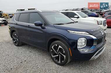 Mitsubishi Outlander 2023
