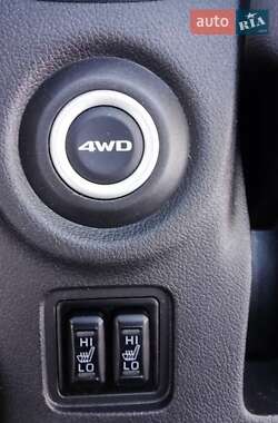 Внедорожник / Кроссовер Mitsubishi Outlander 2014 в 
