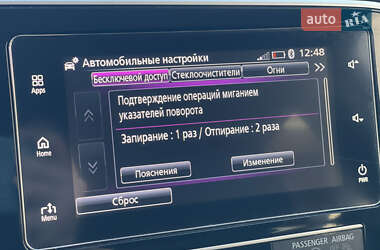 Внедорожник / Кроссовер Mitsubishi Outlander 2018 в 