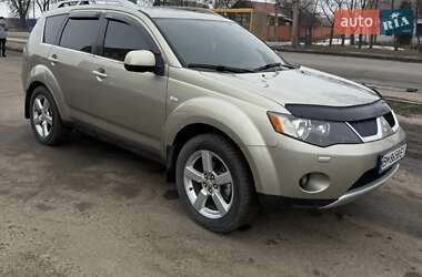 Mitsubishi Outlander 2008