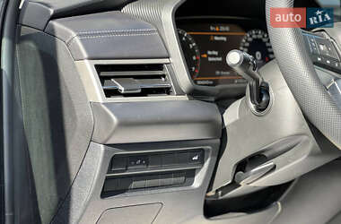 Внедорожник / Кроссовер Mitsubishi Outlander 2023 в 
