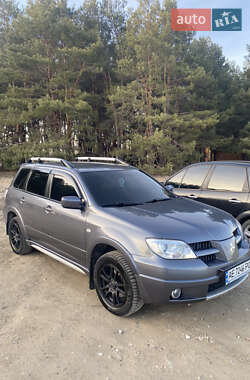 Mitsubishi Outlander 2010