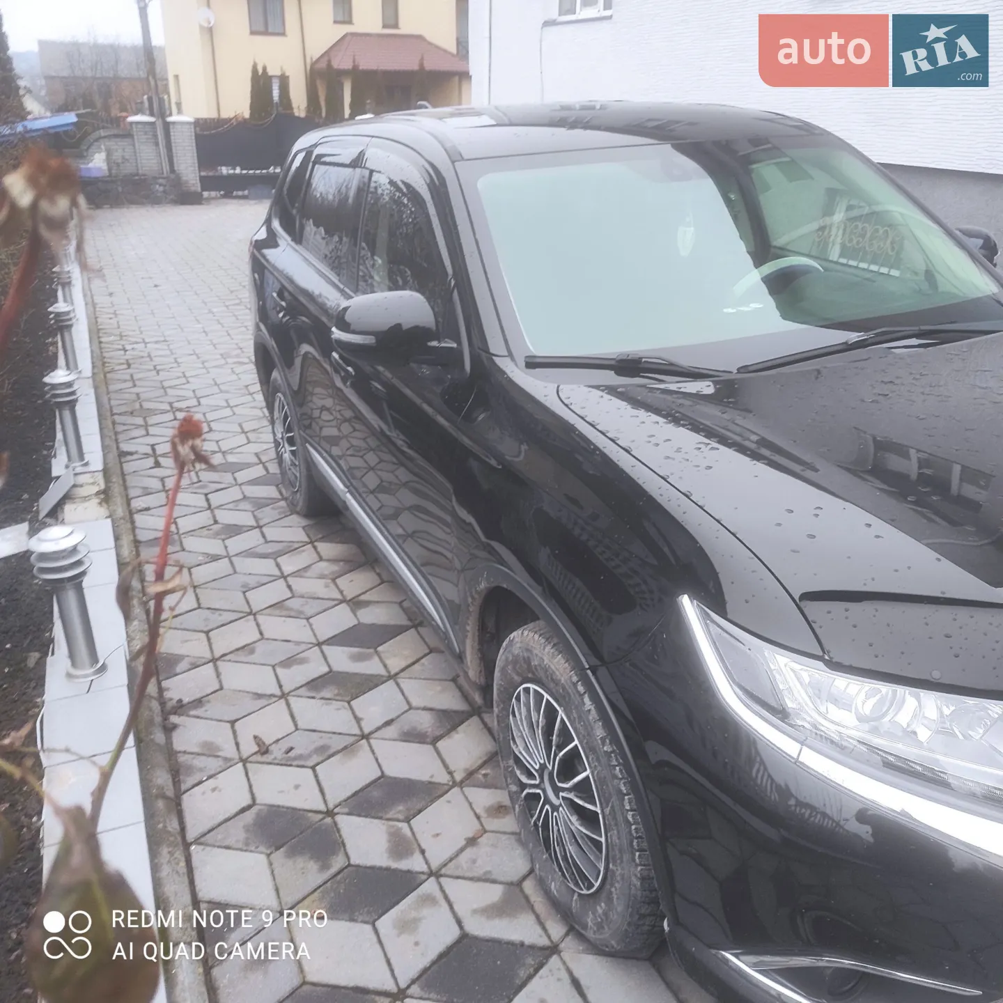 2017 Mitsubishi Outlander - мініатюра 4