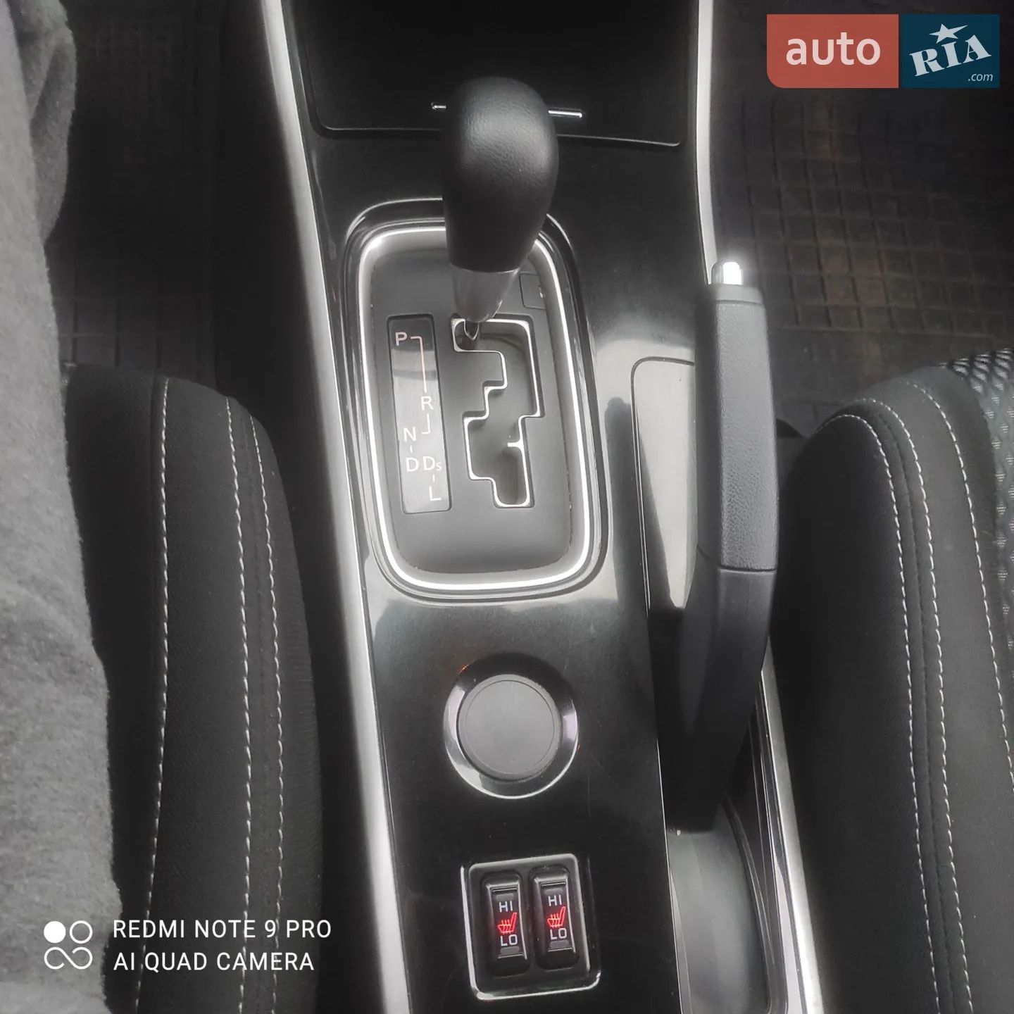 2017 Mitsubishi Outlander - мініатюра 9