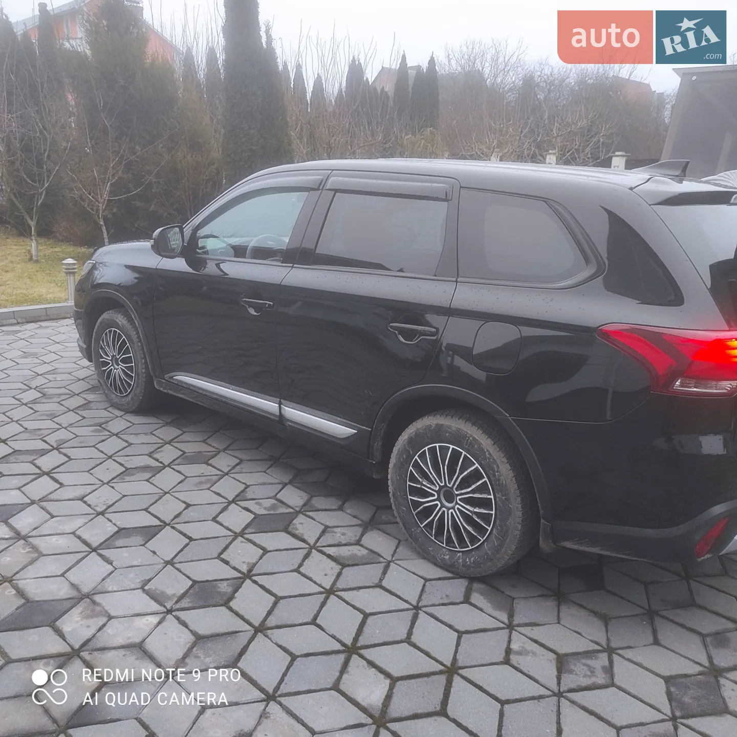 2017 Mitsubishi Outlander - мініатюра 2