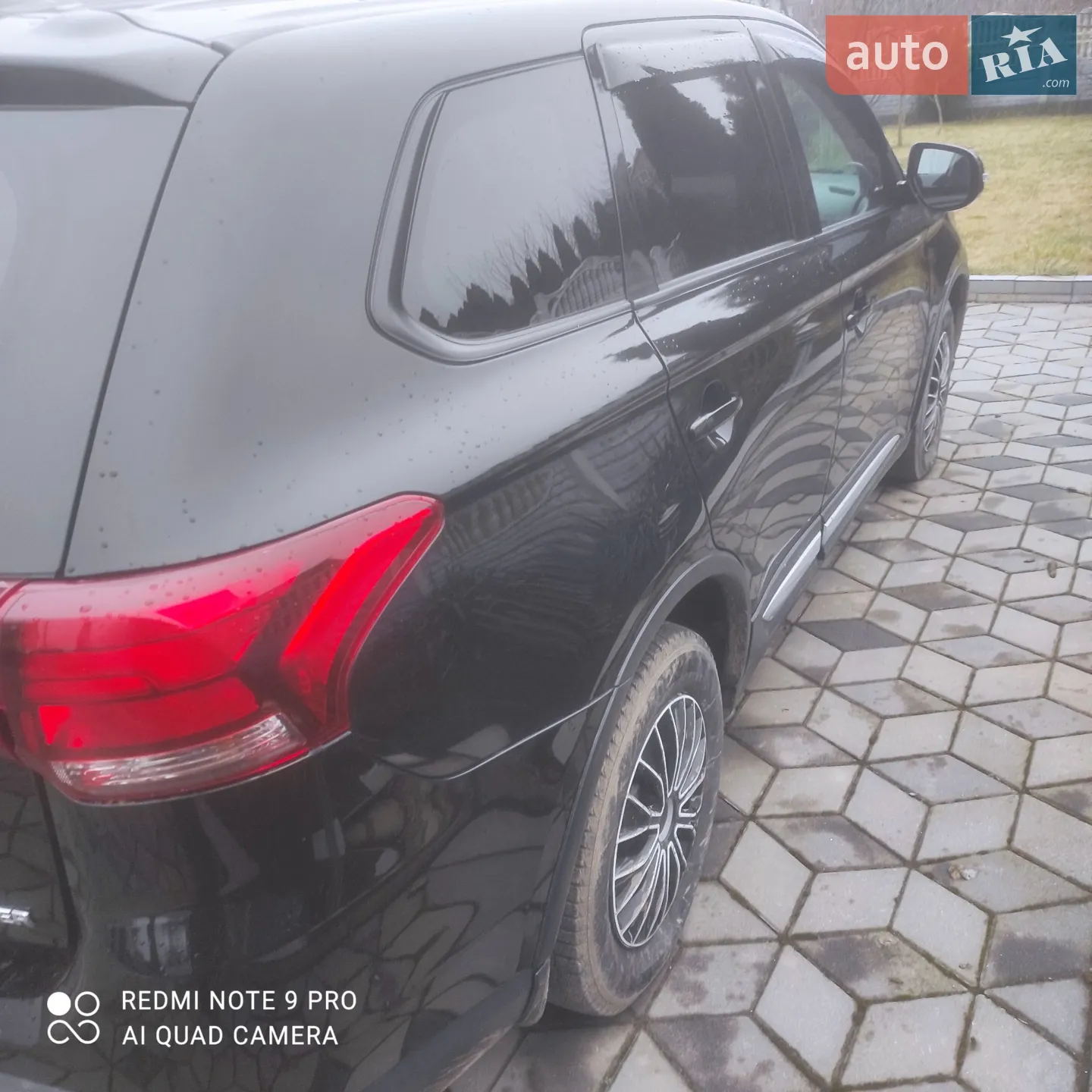 2017 Mitsubishi Outlander - мініатюра 12