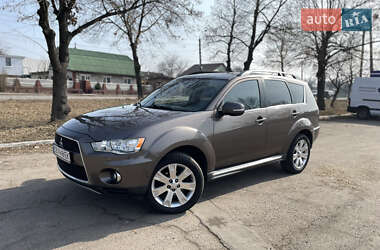 Внедорожник / Кроссовер Mitsubishi Outlander 2011 в Чернигове