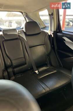 Внедорожник / Кроссовер Mitsubishi Outlander 2009 в 
