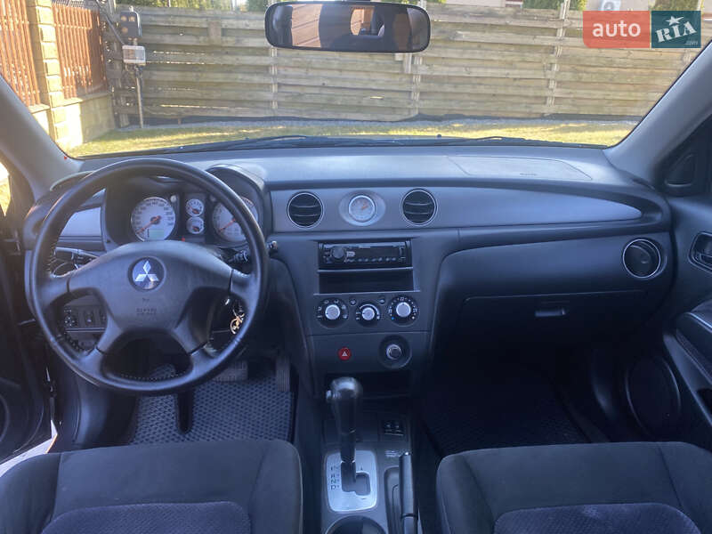 Внедорожник / Кроссовер Mitsubishi Outlander 2006 в Ровно