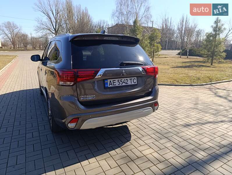 Внедорожник / Кроссовер Mitsubishi Outlander 2019 в Никополе