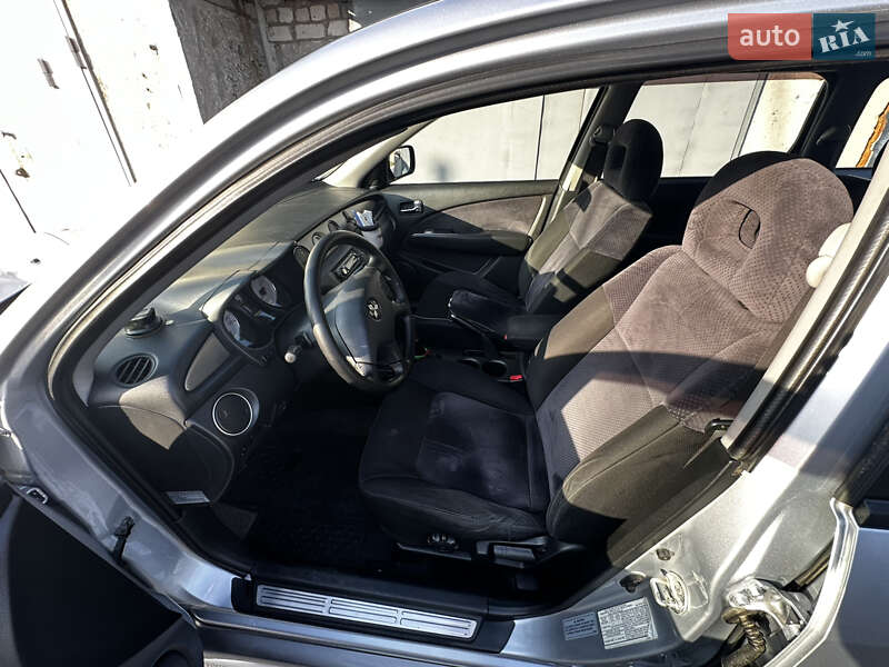 Внедорожник / Кроссовер Mitsubishi Outlander 2006 в Кременчуге