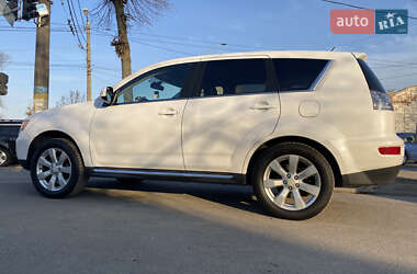 Внедорожник / Кроссовер Mitsubishi Outlander 2010 в Житомире