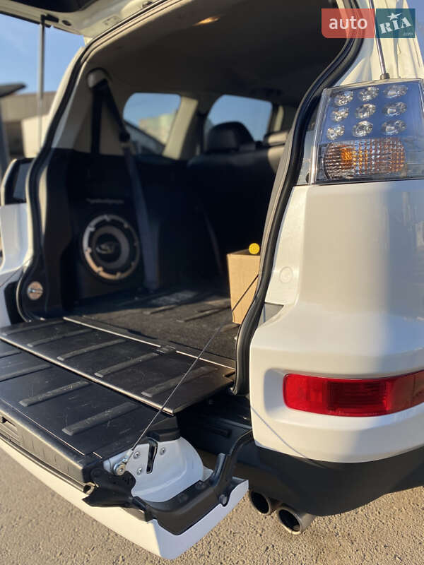 Позашляховик / Кросовер Mitsubishi Outlander 2010 в Житомирі