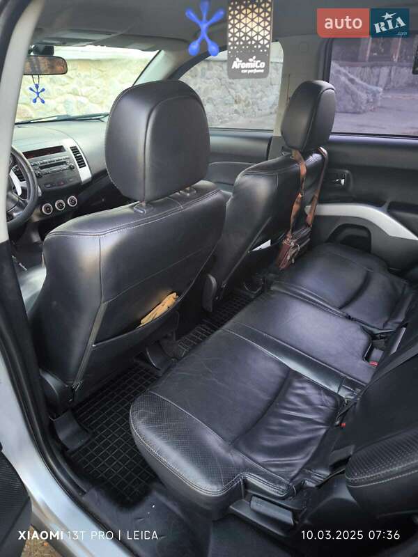 Позашляховик / Кросовер Mitsubishi Outlander 2008 в Полтаві фото 5 Позашляховик / Кросовер Mitsubishi Outlander 2008 в Полтаві