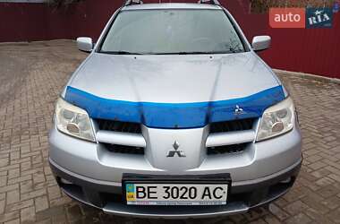 Позашляховик / Кросовер Mitsubishi Outlander 2005 в Миколаєві