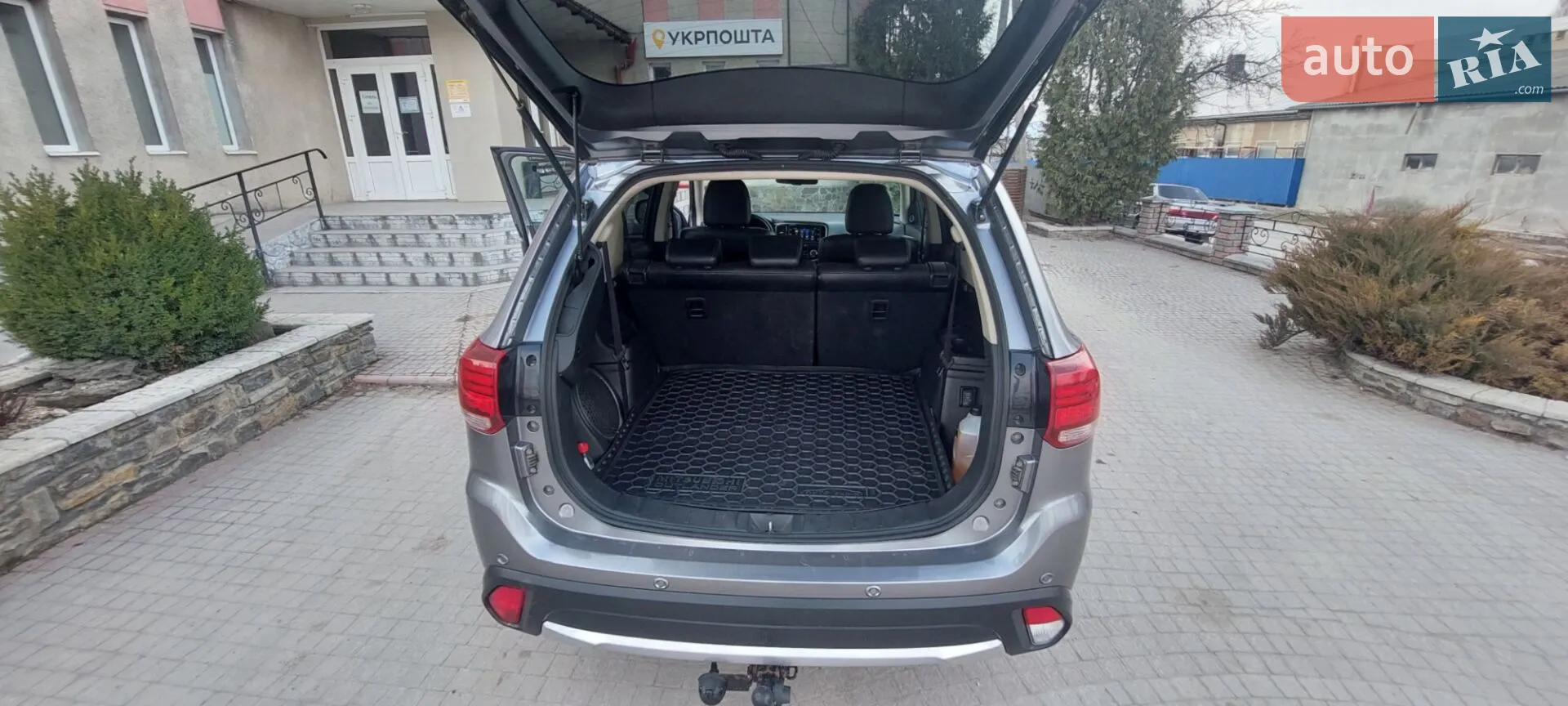 2017 Mitsubishi Outlander - мініатюра 4