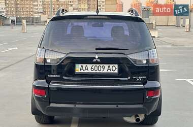 Позашляховик / Кросовер Mitsubishi Outlander 2011 в Києві