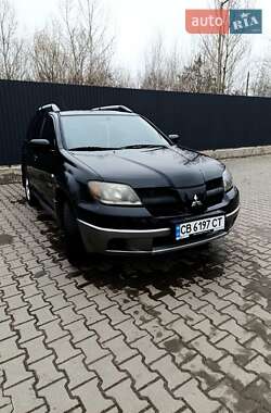 Позашляховик / Кросовер Mitsubishi Outlander 2004 в Чернігові