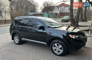 Внедорожник / Кроссовер Mitsubishi Outlander 2008 в 