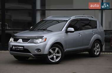 Позашляховик / Кросовер Mitsubishi Outlander 2008 в 