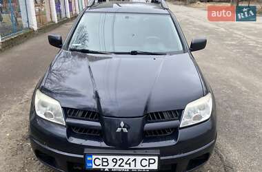 Позашляховик / Кросовер Mitsubishi Outlander 2005 в Чернігові