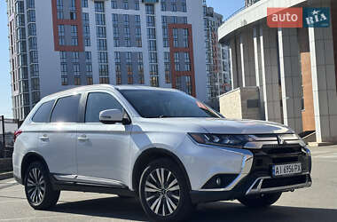Mitsubishi Outlander 2018
