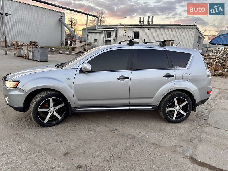 Позашляховик / Кросовер Mitsubishi Outlander 2012 в Полтаві