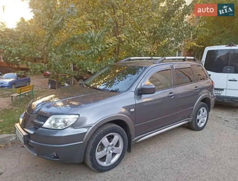 Mitsubishi Outlander