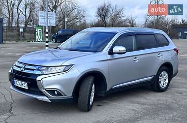 Внедорожник / Кроссовер Mitsubishi Outlander 2018 в Киеве