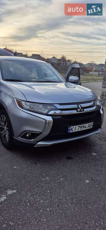 Внедорожник / Кроссовер Mitsubishi Outlander 2015 в Белой Церкви фото 42 Внедорожник / Кроссовер Mitsubishi Outlander 2015 в Белой Церкви