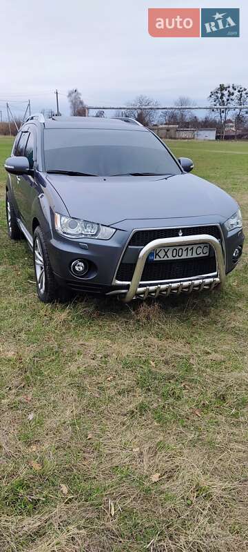 Mitsubishi Outlander 2010