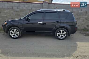 Внедорожник / Кроссовер Mitsubishi Outlander 2008 в 