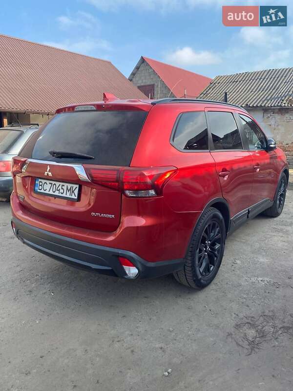 Mitsubishi Outlander 2017