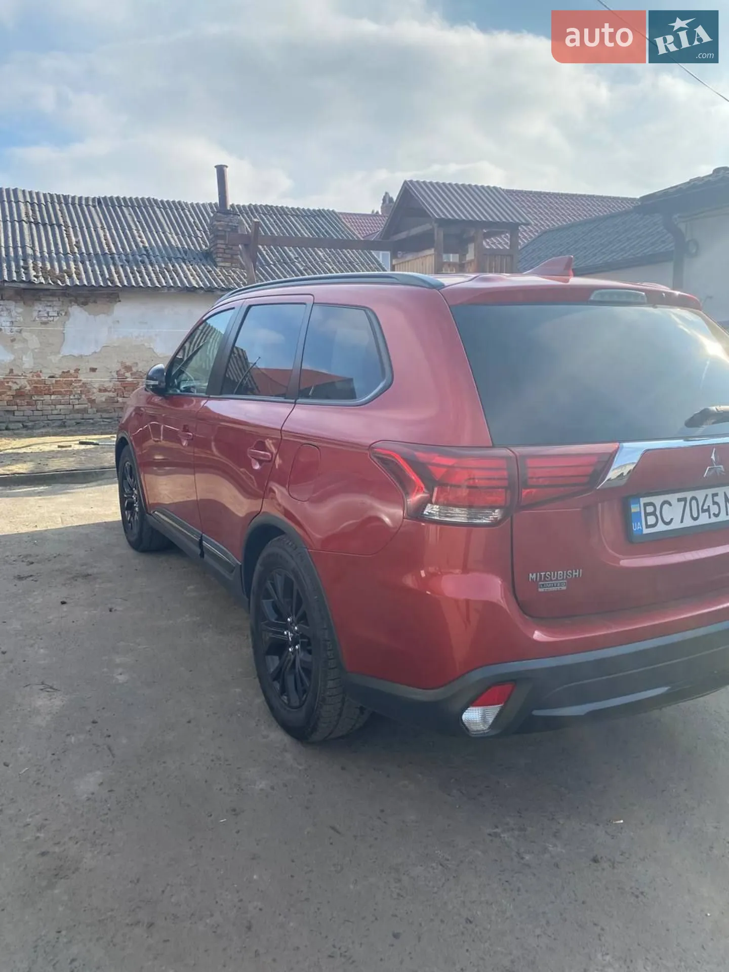 2017 Mitsubishi Outlander - мініатюра 15