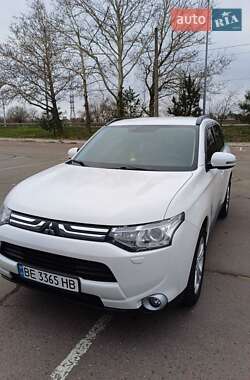Mitsubishi Outlander 2013 Mitsubishi Outlander 2013
