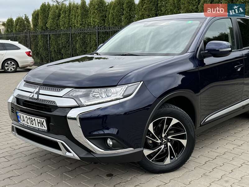 Позашляховик / Кросовер Mitsubishi Outlander 2021 в Одесі