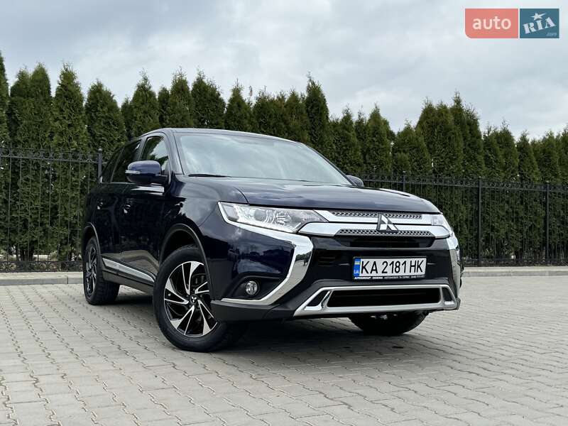 Позашляховик / Кросовер Mitsubishi Outlander 2021 в Одесі