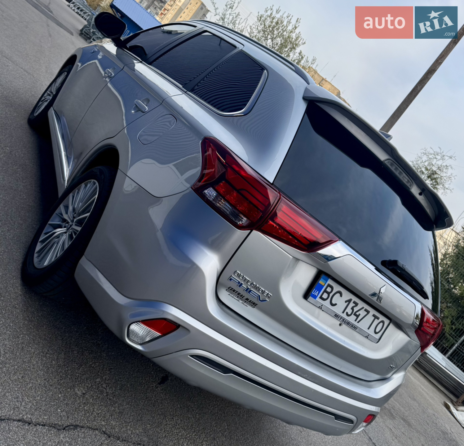 2020 Mitsubishi Outlander - мініатюра 32