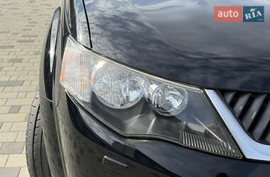 Позашляховик / Кросовер Mitsubishi Outlander 2008 в 