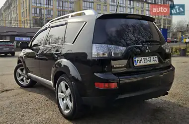 Mitsubishi Outlander 2007